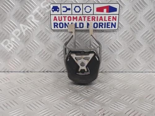 engine-mount-volvo-v40-hatchback-525-2012-2013-2014-2015-2016-2017-2018-2019-40379340 main image