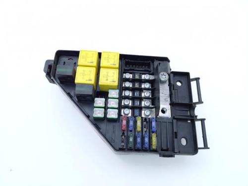 Used Fuse box Fuse box LAND ROVER FREELANDER I (L314) 2.0 Td4 4x4 (109 hp) 40471428 40471428