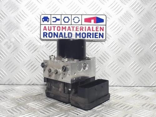 abs-pump-volvo-xc60-i-suv-156-2008-2009-2010-2011-2012-2013-2014-2015-2016-2017-2018-40368292 main image
