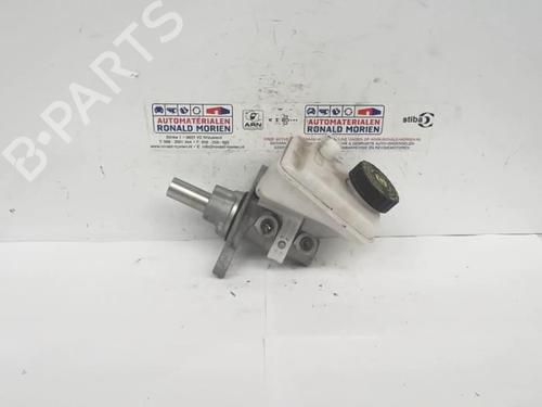 Used Brake master cylinder Brake master cylinder PEUGEOT 107 (PM_, PN_) 1.0 (68 hp) 40470418 40470418