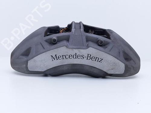 Used Right front brake caliper Right front brake caliper MERCEDES-BENZ C-CLASS T-MODEL (S206) C 180 (206.241) (170 hp) 40424509 40424509