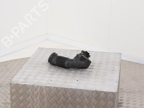 pipe-vw-golf-vii-5g1-bq1-be1-be2-2012-2013-2014-2015-2016-2017-2018-2019-2020-2021-40400676 main image