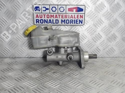 brake-master-cylinder-vw-transporter-t5-van-7ha-7hh-7ea-7eh-2003-40367731 main image
