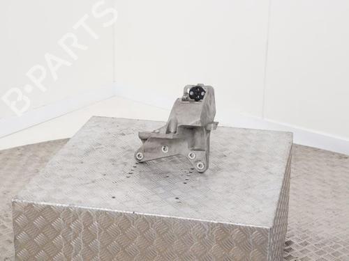 Used Gearbox mount Gearbox mount HYUNDAI KONA (SX2) GDi Hybrid (141 hp) 40477134 40477134