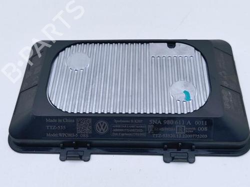 antennabase-vw-polo-vi-aw1-bz1-ae1-2017-40416053 main image