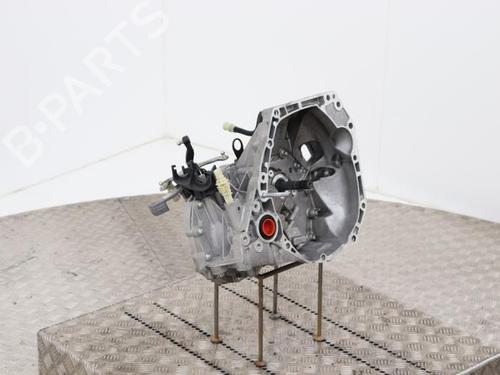 gearbox-dacia-duster-hs_-2010-2011-2012-2013-2014-2015-2016-2017-2018-40383170 main image