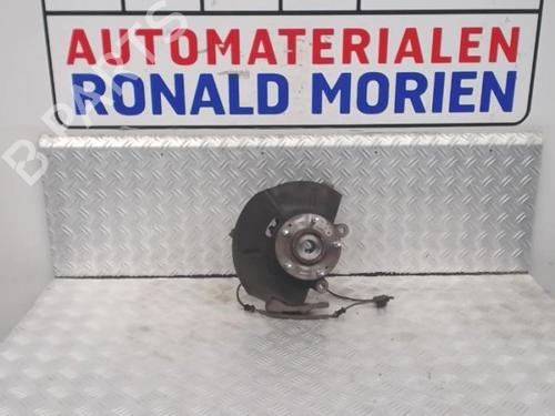 right-front-steering-knuckle-kia-sportage-iii-sl-2009-2010-2011-2012-2013-2014-2015-2016-2017-40365547 main image