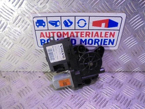 electronic-module-volvo-v50-545-2003-2004-2005-2006-2007-2008-2009-2010-2011-2012-40431646 main image