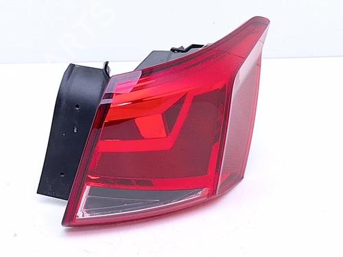 Used Right taillight Right taillight SEAT ARONA (KJ7, KJP) 1.0 TSI (110 hp) 40480153 40480153