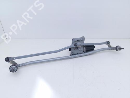 Used Front wipers mechanism Front wipers mechanism IVECO DAILY VI Van 35S18, 35C18, 40C18, 42S18, 50C18, 60C18, 65C18, 70C18 (175 hp) 40426008 40426008