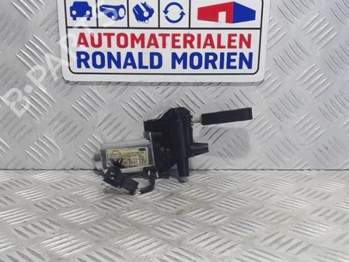 Used Electronic module Electronic module VW PHAETON (3D1, 3D2, 3D3, 3D4, 3D6, 3D7, 3D8, 3D9) 3.2 V6 (241 hp) 40362906 40362906