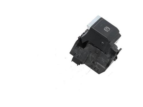 switch-audi-e-tron-gen-2018-40394856 main image