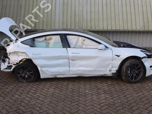 Right front brake caliper TESLA MODEL 3 (5YJ3) EV | BP40476149M104 - Image 2