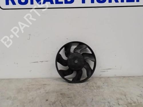 Used Radiator fan Radiator fan RENAULT TRAFIC II Bus (JL) 2.5 dCi 145 (JL0J) (146 hp) 40470813 40470813