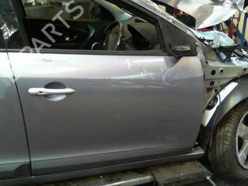 right-front-door-renault-megane-iii-hatchback-bz01_-b3_-2008-40428631 main image