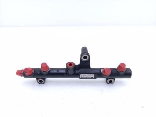 injection-rail-citroen-ds5-2011-2012-2013-2014-2015-2016-40471751 main image