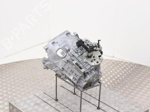 Used Gearbox Gearbox FORD TRANSIT COURIER B460 Box Body/MPV 1.6 TDCi (95 hp) 40382928 40382928