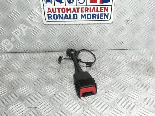 seat-buckle-audi-a4-b8-avant-8k5-2007-2008-2009-2010-2011-2012-2013-2014-2015-2016-2017-40363459 main image