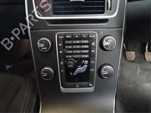 Fuse box VOLVO S60 II (134) D4 | BP40372654E1 - Image 35