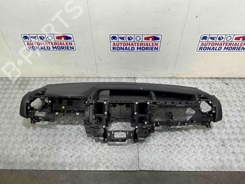 dashboard-opel-vivaro-b-van-x82-2014-2015-2016-2017-2018-2019-2020-40417842 main image
