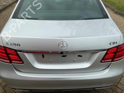 tailgate-mercedes-benz-e-class-w212-2009-2010-2011-2012-2013-2014-2015-2016-40422252 main image