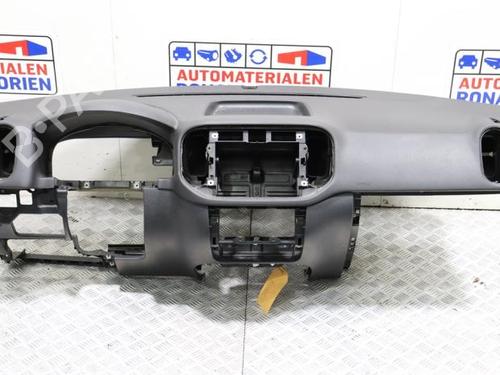 Used Dashboard Dashboard VW TIGUAN (5N_) 1.4 TSI 4motion (150 hp) 40404549 40404549
