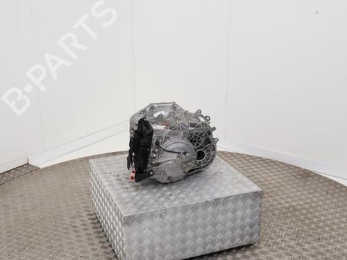gearbox-renault-master-iv-van-f8__-2024-40480510 main image