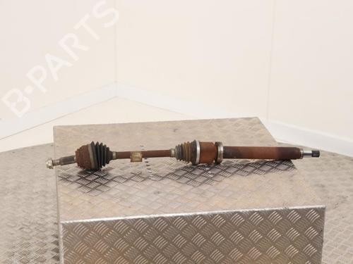 Used Right front driveshaft Right front driveshaft FORD FIESTA VI (CB1, CCN) 1.0 EcoBoost (100 hp) 40392955 40392955