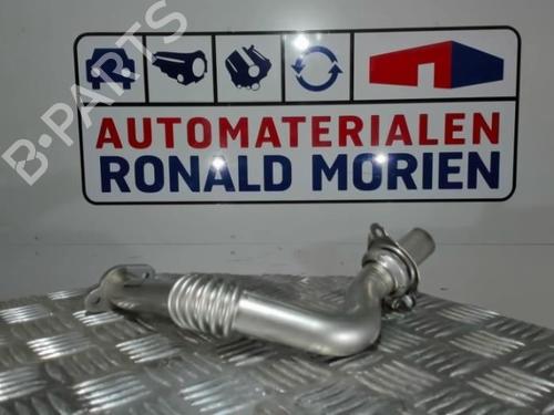 pipe-vw-caddy-iv-box-bodympv-saa-sah-2015-2016-2017-2018-2019-2020-40373846 main image