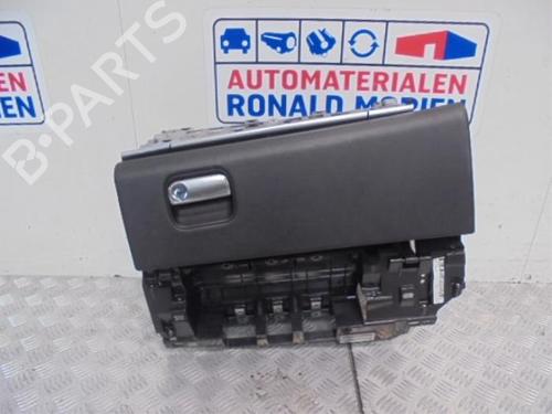 glove-box-porsche-panamera-970-2009-2010-2011-2012-2013-2014-2015-2016-2017-40468470 main image