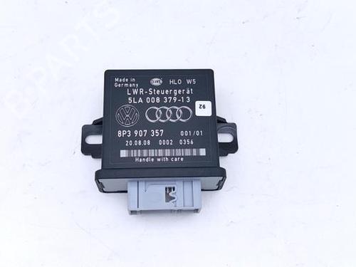 lights-ecu-audi-a3-sportback-8pa-2004-2005-2006-2007-2008-2009-2010-2011-2012-2013-2014-2015-40369589 main image