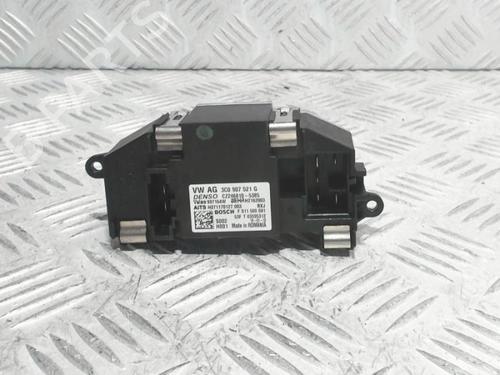 heater-resistor-audi-q3-8ub-8ug-2011-2012-2013-2014-2015-2016-2017-2018-2019-2020-40381390 main image