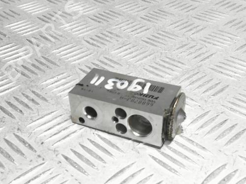 electronic-sensor-renault-clio-iii-br01-cr01-2005-2006-2007-2008-2009-2010-2011-2012-2013-2014-40371569 main image
