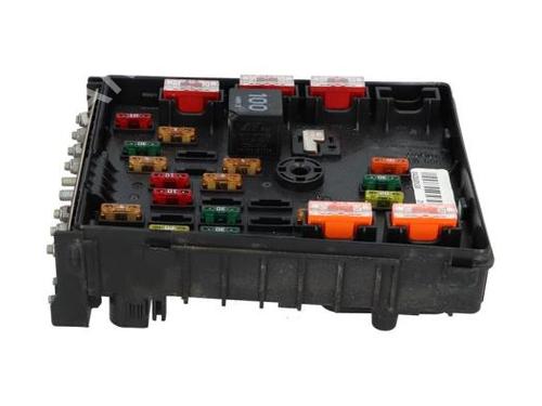 fuse-box-vw-passat-b6-variant-3c5-2005-2006-2007-2008-2009-2010-2011-40394500 main image