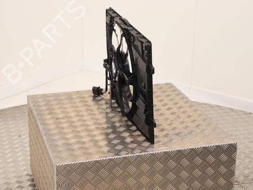 Used Radiator fan Radiator fan VW GOLF VIII (CD1, DA1) 1.5 eTSI (131 hp) 40473985 40473985