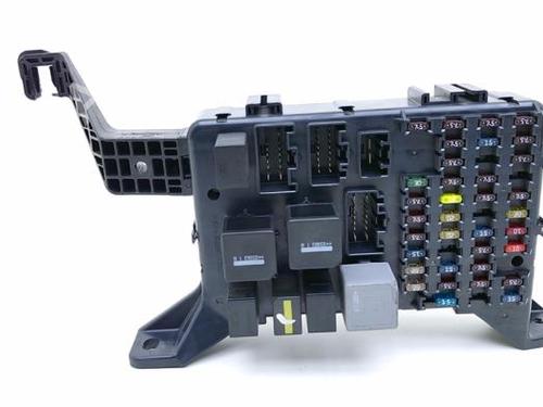 Fuse box FORD MONDEO III (B5Y) 2.0 16V | BP40372453E1 - Image 1