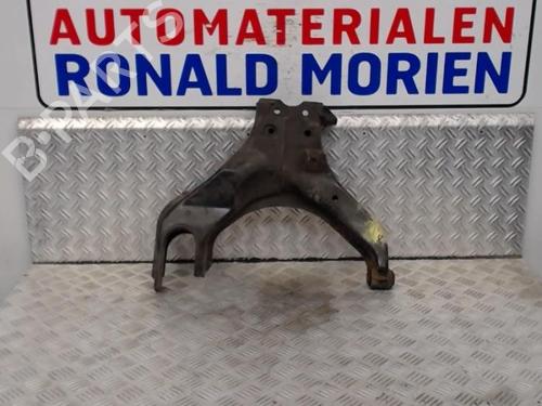 Used Left front suspension arm Left front suspension arm ISUZU D-MAX I (TFR, TFS) 2.5 DiTD 4x4 (TFS86_) (136 hp) 40385902 40385902