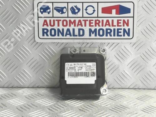 ecu-airbags-peugeot-5008-0u_-0e_-2009-2010-2011-2012-2013-2014-2015-2016-2017-40468485 main image