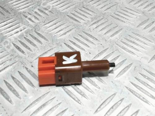 switch-nissan-juke-f15-2010-2011-2012-2013-2014-2015-2016-2017-2018-2019-40363218 main image