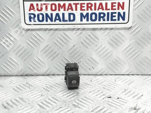 switch-opel-astra-k-b16-2015-2016-2017-2018-2019-2020-2021-2022-40361876 main image