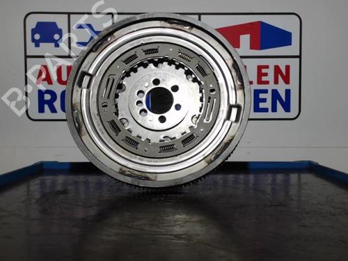 Used Flywheel Flywheel RENAULT CLIO IV Grandtour (KH_) 1.2 TCe 120 (KHM0) (120 hp) 40375163 40375163