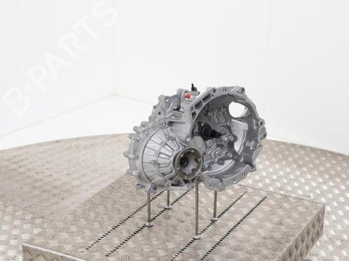 gearbox-vw-scirocco-iii-137-138-2008-2009-2010-2011-2012-2013-2014-2015-2016-2017-2018-40383094 main image