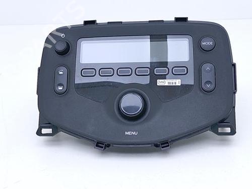 Used Radio Radio PEUGEOT 108 1.0 VTi 72 (72 hp) 40417001 40417001