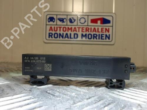 Used Antenna/Base Antenna/Base VW GOLF VIII (CD1, DA1) 1.5 TSI (150 hp) 40428020 40428020