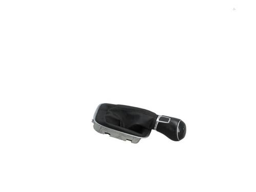Used Shift knob Shift knob VW POLO V (6R1, 6C1) 1.2 TSI 16V (90 hp) 40409868 40409868