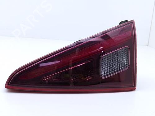 right-taillight-alfa-romeo-giulia-952_-2015-40420589 main image