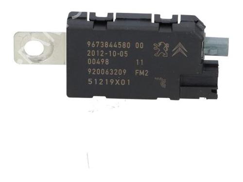 Used Antenna/Base Antenna/Base CITROËN DS5 2.0 HDi 200 Hybrid4 All-wheel Drive (200 hp) 40473824 40473824