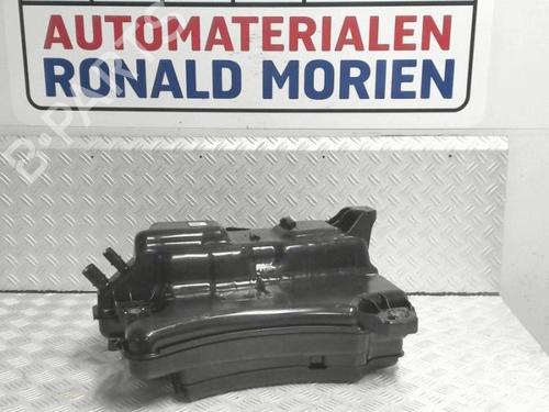 adblue-tank-vw-golf-viii-cd1-da1-2019-40358616 main image