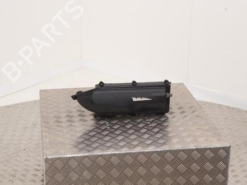 Used Air filter box Air filter box PEUGEOT 508 SW II (FC_, FJ_, F4_) 1.6 PureTech 225 (F45GGR) (224 hp) 40395756 40395756
