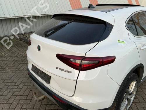 Left taillight ALFA ROMEO STELVIO (949_) 2.0 Q4 (949.AXA2A) | BP40424215C34 - Image 37